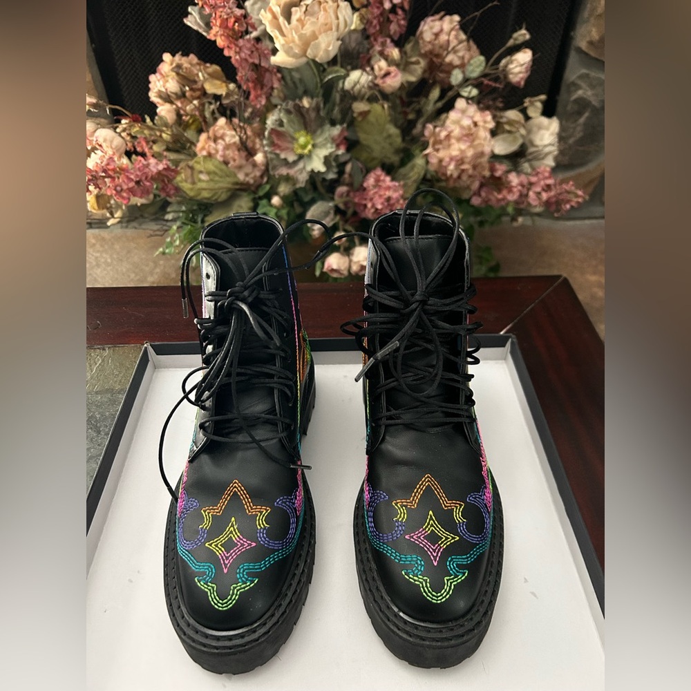 JESSIE WESTERN x DAWNI Black Embroidered Leather Ankle Boots Size 35/5 Italy